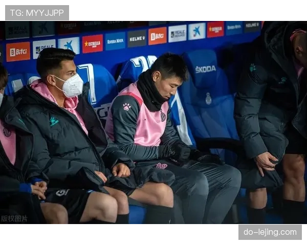 如果武磊晒出他的日常消费，我这月的房租都不好意思交了